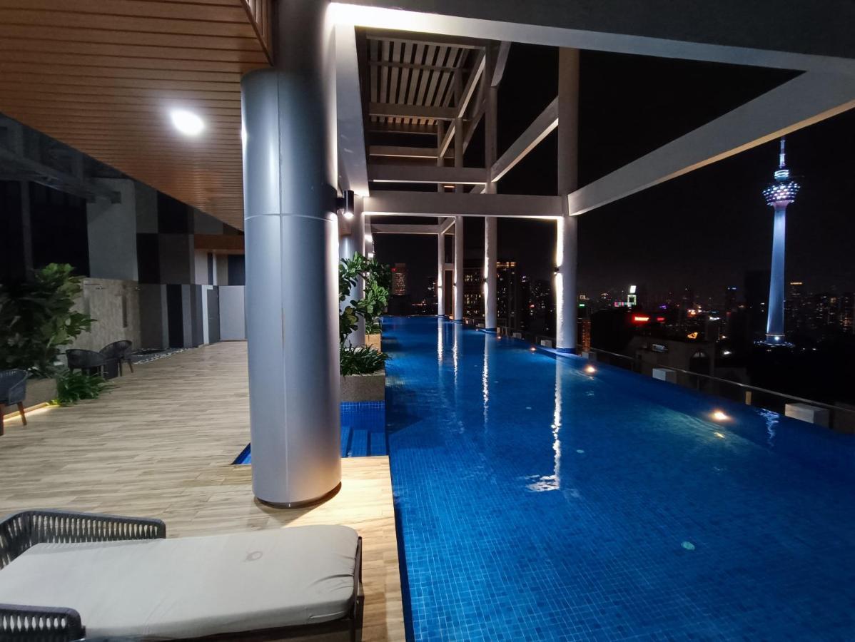Cl 30A Super Kl View Infinity Pool Klcc Apartment Kuala Lumpur Exterior photo